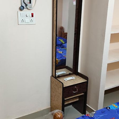 Sri Annai Home Stay I Tiruvannāmalai 外观 照片